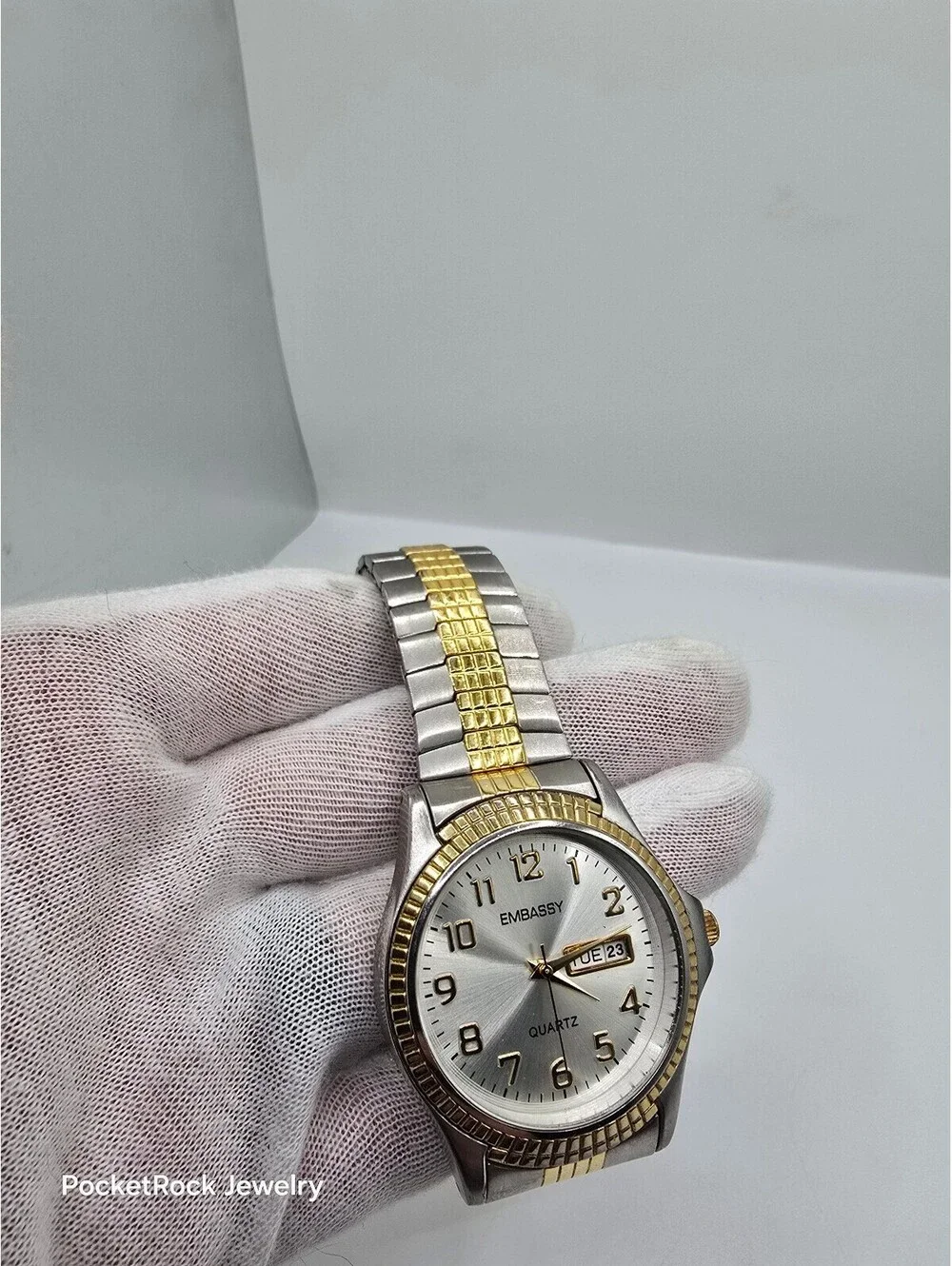Embassy Quartz Classic Analog Silver Dial Day Date Two-Tone Bracelet Watch
